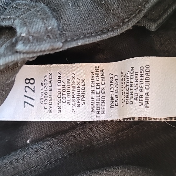 Celebrity Pink The Honey black jeans shorts size 7/28 - Picture 4 of 7